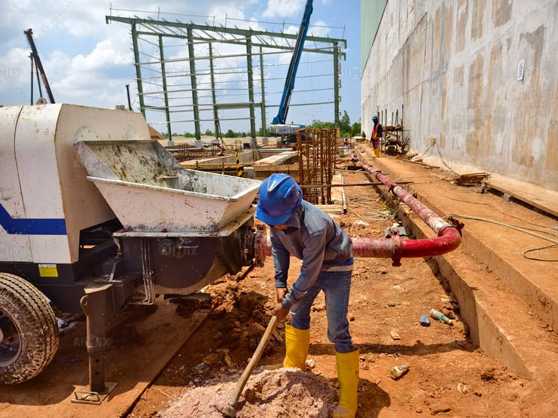mini concrete trailer pump pumping concrete for house foundation construction indonesia