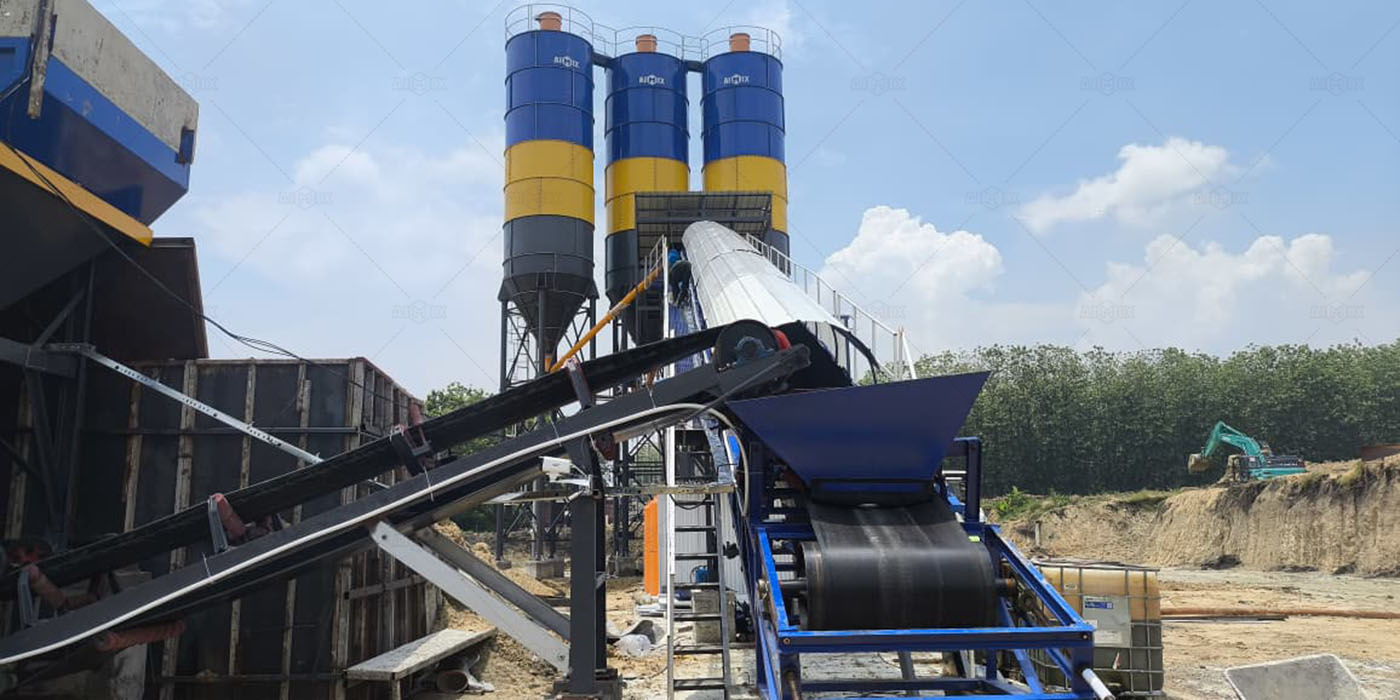one set of 60cbm stationary beton batching plant was put into use in Lamongan, Indonesia